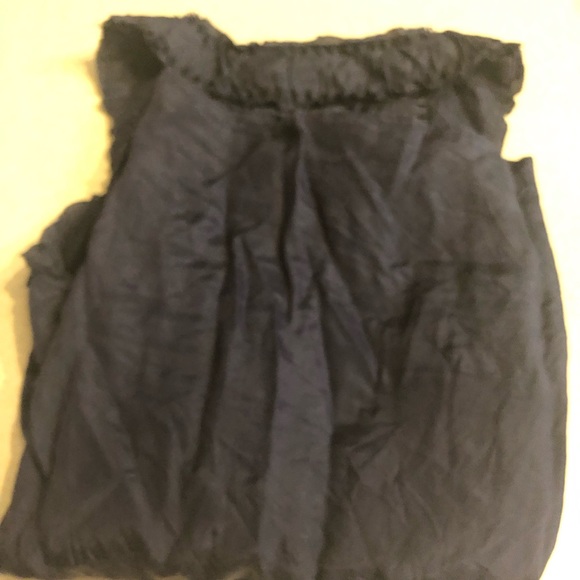 Banana Republic Silk Camisole - Picture 2 of 10